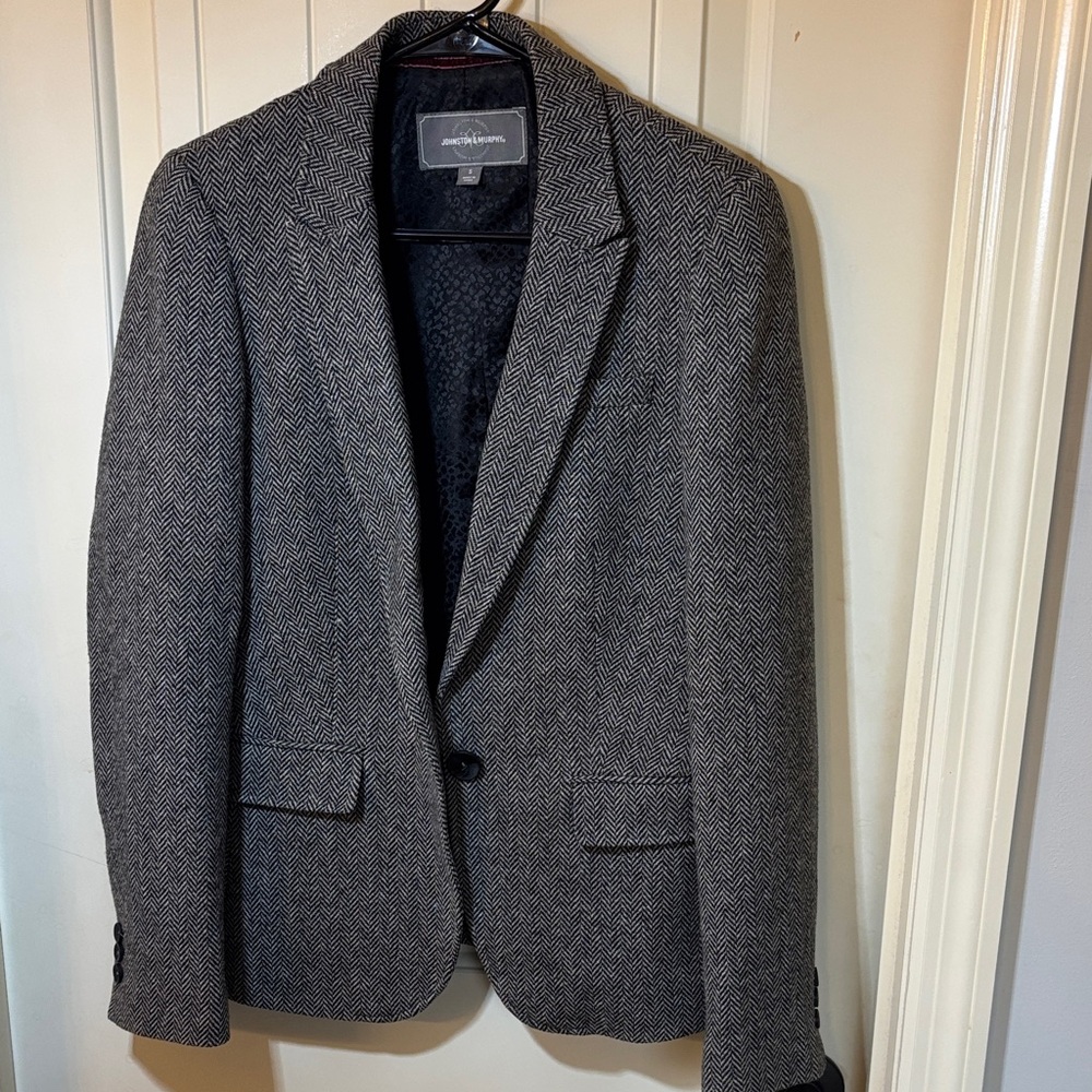 Johnston & Murphy Charcoal Herringbone Blazer
